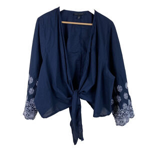 Lane Bryant Tie Front Eyelet Embroidered Overpiece Top Womens Sz 30/32 Office